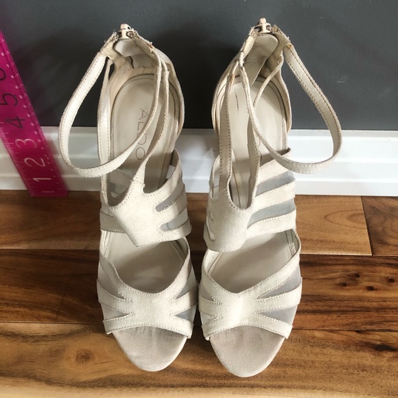 Suede Platform Heels - Picture 5 of 7